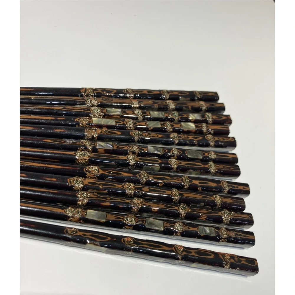 Set of 12 Vintage Lacquer Japanese Hand-Crafted Wood Inlay Decorative‎ Chopstick